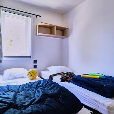 Camping Le Couriou Recoubeau-Jansac Esterno foto