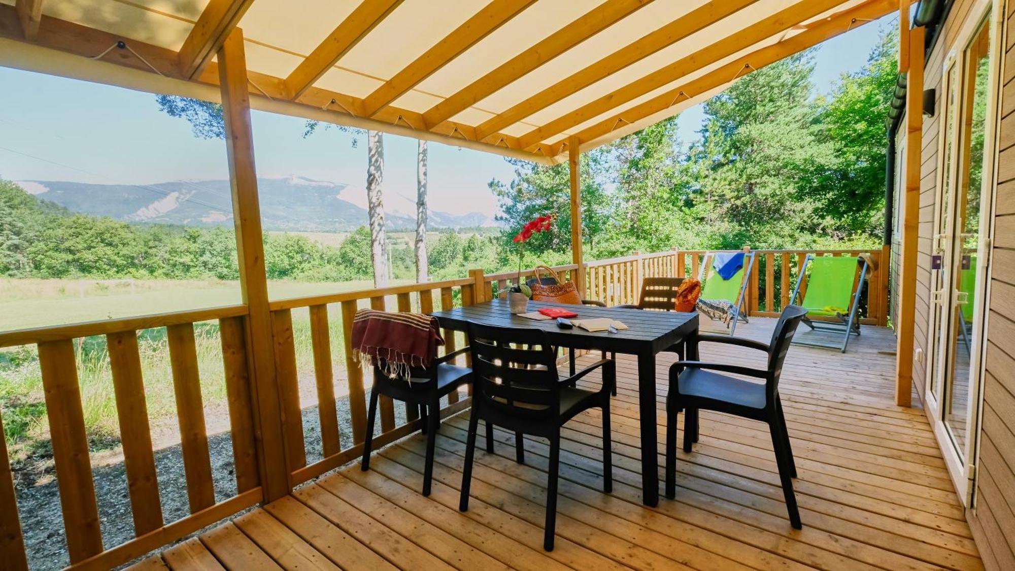 Camping Le Couriou Recoubeau-Jansac Esterno foto
