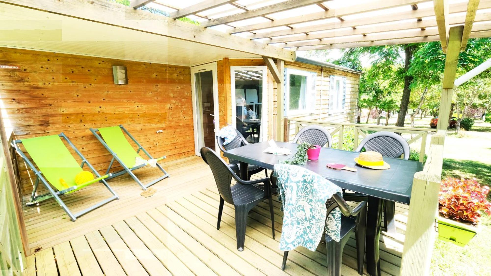 Camping Le Couriou Recoubeau-Jansac Esterno foto